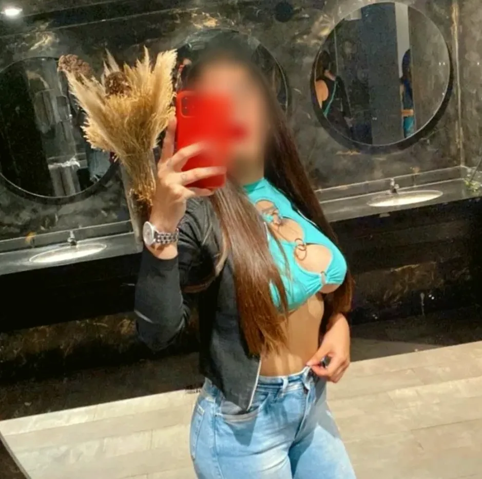 Hanna, 35